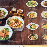 ก๋วยเตี๋ยวสุโขทัยแม่บุญรอด สาขาโชคชัย4