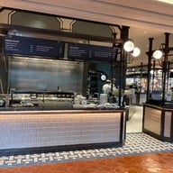 Dusit Gourmet - ดุสิต กูร์เมต์ Baan Dusit Thani - บ้านดุสิตธานี