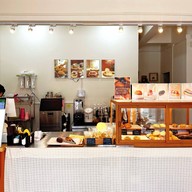 Baker Daily Phuket สนามบินภูเก็ต