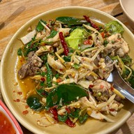 บ้านฮอซอน ขนมจีนต้ม หม้อปลาร้า