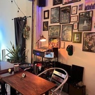 Hide out (hideandseek.814)