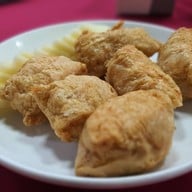 ยิ้มยิ้ม ภัตตาคาร (Yim Yim Restaurant)