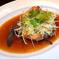 Fei Ya โรงแรมเรเนซองส์ กรุงเทพฯ