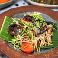 Zaab Eli (แซ่บอีลี่) ฟิวเจอร์พาร์ค และสเปลล์