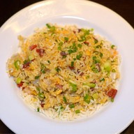 Fei Ya โรงแรมเรเนซองส์ กรุงเทพฯ