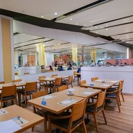 ห้องลามูน ภัตตาคารรามายณะ สาขารางน้ำ รางน้ำ