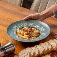 Bacco Gastro Wine Bar