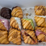 เมนูของร้าน 🏅Croissant factory - Coffee Specialty - All Day Dining Thonglor