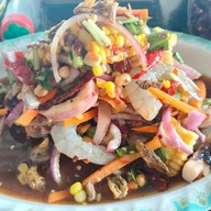 ร้านยำตำเต๋อ