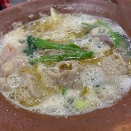 นายแอร์ หมูจุ่ม กัลปพฤกษ์