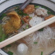 เมนูของร้าน ย่งเส็งเจริญ ถนนโพธิ์กลาง