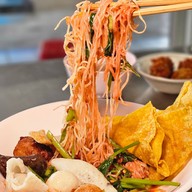 เมนูของร้าน เย็นตาโฟรสเด็ด แบริ่ง 68