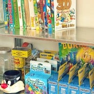 เฮือน | HUEN Cafe & Restaurant