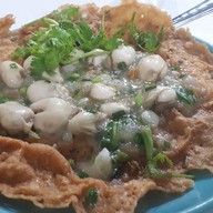 เมนูของร้าน ยิ้มยิ้ม หอยทอดสูตรโบราณ