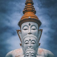 วัดพระธาตุผาซ่อนแก้ว