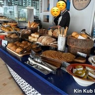 UNO MAS Centara Grand at CentralWorld