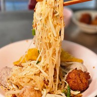 เมนูของร้าน เย็นตาโฟรสเด็ด แบริ่ง 68