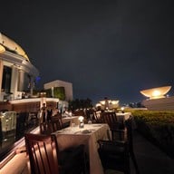 Sirocco โรงแรมเลอบัว แอท สเตท ทาวเวอร์