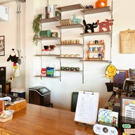 เฮือน | HUEN Cafe & Restaurant