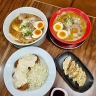 Uchidaya Ramen (อุชิดายะ ราเมน) ธนิยะ