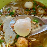 ก๋วยเตี๋ยววัดฉิม ก๋วยเตี๋ยวลูกชิ้นปลา ลูกชิ้นหมู บางแวก69