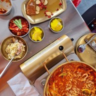 TONG TONG HAAN (통통한) ตงตงฮัน รังสิต