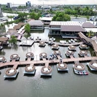 บรรยากาศ Beachy cafe บีชชี่ซีฟู้ด