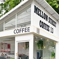 MellowStreet Coffee1.3  สาขาหนองผึ้ง