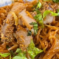 เมนูของร้าน เจ๊แดงสามย่าน ส้มตำ คอหมูย่าง เจ๊แดงจุ่มนัวร์ ซีคอนสแควร์ ศรีนครินทร์