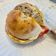 ROAST8RY : Flagship store