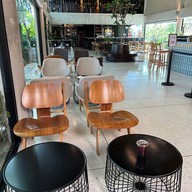 Shade Coffee Roasters บางแสน