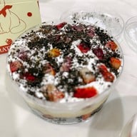 ร้านเนียแอนด์อีวาน (เค้กเนเน่) เซ็นทรัลอุบล