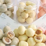 🥐 บ้านขนม  เป็นสุข คาเฟ่ นนทบุรี