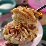 ข้าวมันไก่ไทย-ไก่ทอด ซอย4 (ลุงพงษ์)