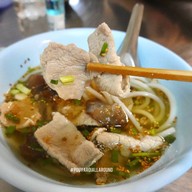 เมนูของร้าน ขนมจีนไหหลำ เจ๊วา-เจ๊หย่ง ดุสิต