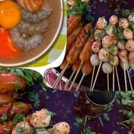 ร้านลูกชิ้นนึ่งหม้อไฟ สาขา ถนนคนเดิน