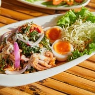 เรือนชายน้ำ  cafe&restaurant