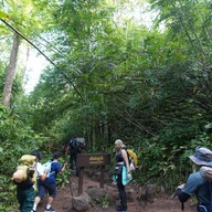 บรรยากาศ เนินส่งญาติ