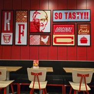 บรรยากาศ KFC คาลเท็กซ์กิ่งแก้ว