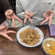 เล็กใหญ่ ก๋วยเตี๋ยวต้มยำโบราณ บรรทัดทอง