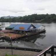 บรรยากาศ สะพานข้ามแม่น้ำแคว