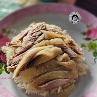 ข้าวมันไก่ไทย-ไก่ทอด ซอย4 (ลุงพงษ์)