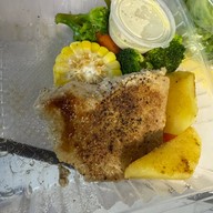 Mama Steak Praya Suren