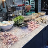 เฮียหวาน ข้าวต้มปลา สาทร