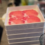 อิเจ้แจ่วฮ้อน แอนด์ ชาบู สีลม