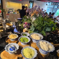 อิเจ้แจ่วฮ้อน แอนด์ ชาบู สีลม