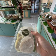 รสริน ขนมถ้วยโบราณเขาใหญ่  -