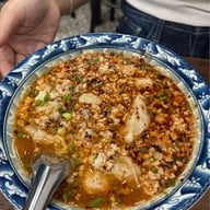 เล็กใหญ่ ก๋วยเตี๋ยวต้มยำโบราณ บรรทัดทอง