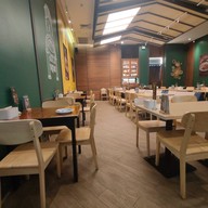 บรรยากาศ ลาวญวน Central Westville