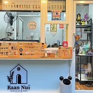 Raan Nui_Cafe
